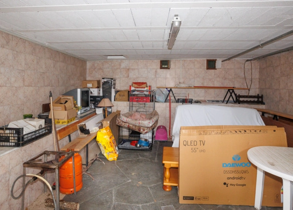 33-2122-6849c307dfad6