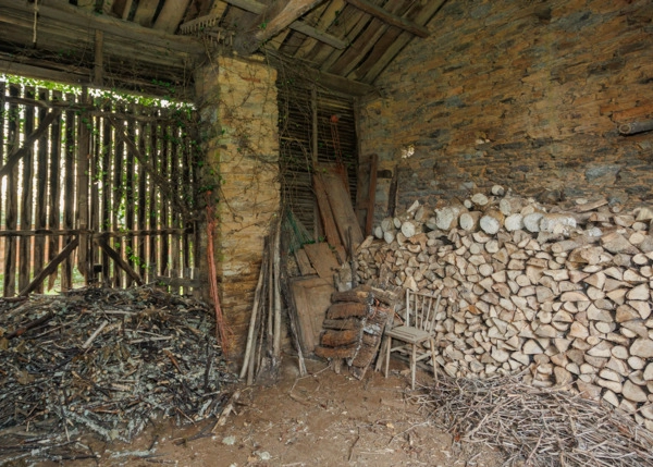 Galicia, Lugo, Vilapene, woodshed