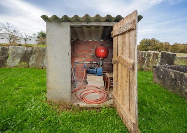 Galicia, Lugo, Vilapene, well