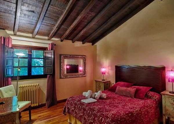 Asturias, Alles, La Tahona, bedroom 6