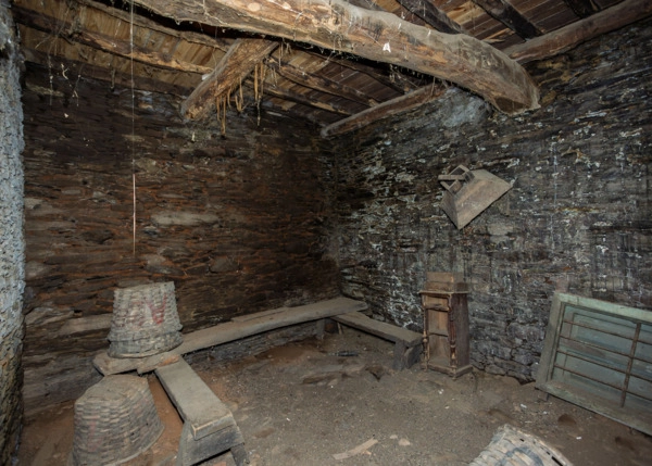 GCH-2189-interior-cuadra-restaurar