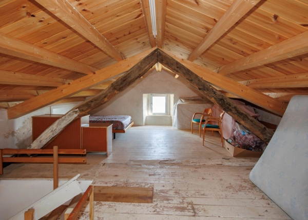 GCH-attic-wooden-ceiling-renovated
