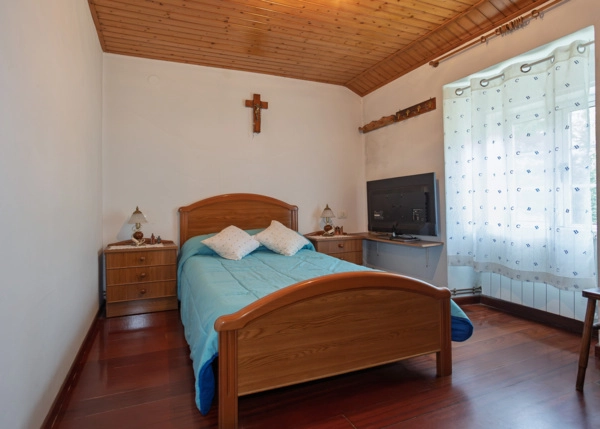 83-2212-67d07a1e0c36f