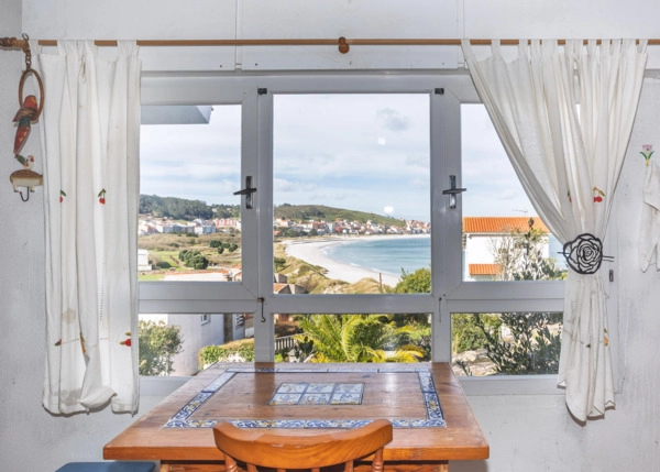 GCH-2214-kitchen-window-views