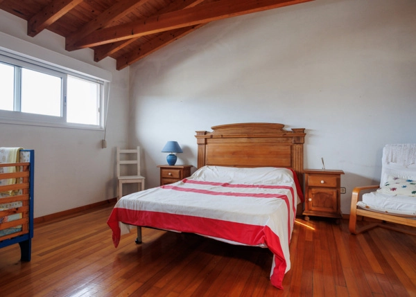 GCH-2214-master-bedroom-wood