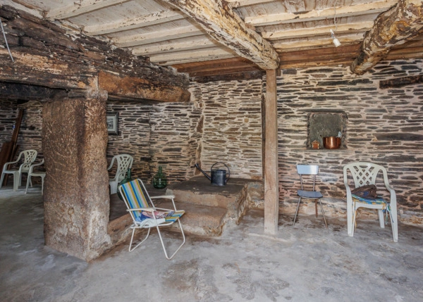 23-2317-68486e7b163fd