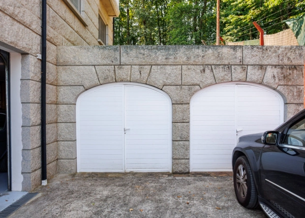 115-2334-684eac583e26d