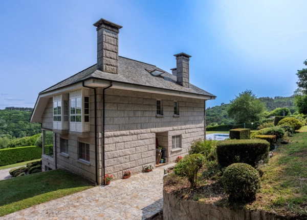 28-2334-684eab130c827