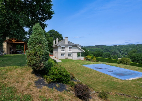 33-2334-684eab28e4111