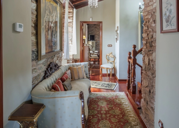 124-2390-68792eb0de8a5