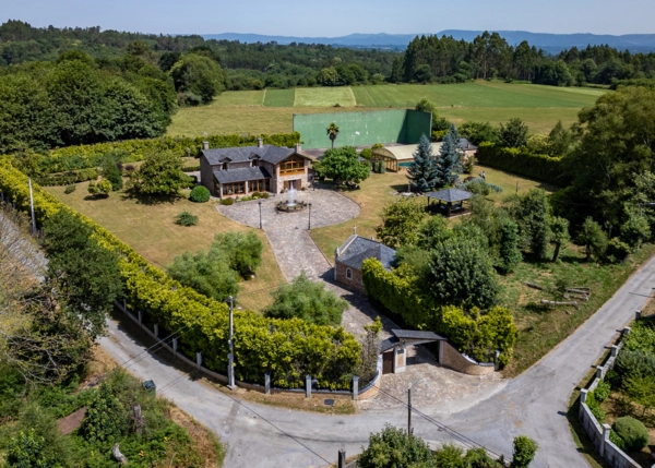 4-2390-68792b0b2ed3d