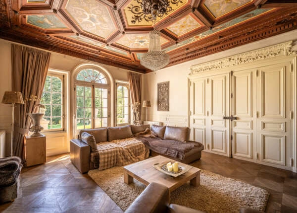 7e4edda5562a0618a1eb00769f00128e-6876407c0bb63