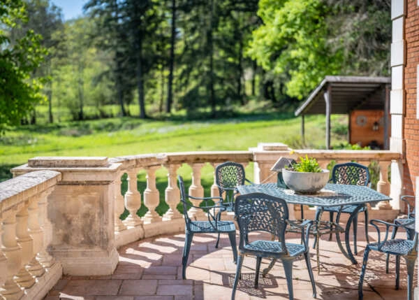 ba83a11e2d5cd08feab19c574bffe27f-68764097ead3f