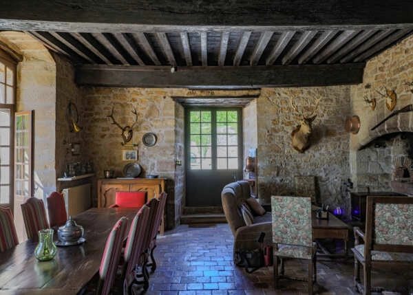 279bd353a09c36ebc3b6fd56d5fd2a01-687cd3cb06886