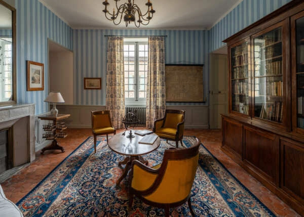 0a515f57ded3818de9c74c2206aa527d-687d910b72f37