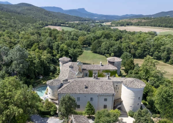 97dd3aefd6e4b5bb672ace2dc9447859-687d9116359ce