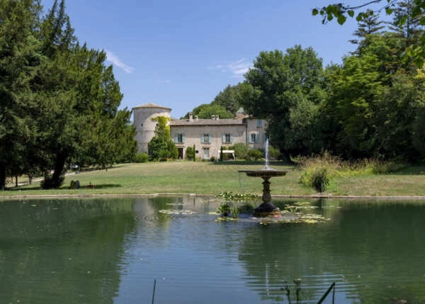 cbace6dc697bced34cedebc7fab02e66-687d9121e5721