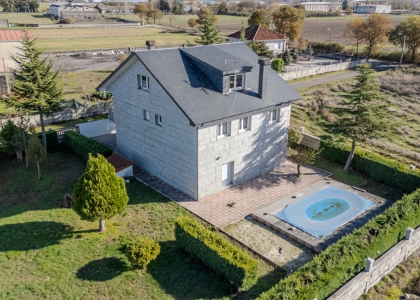 DJI-20251130124037-0196-D-692e16602ad34