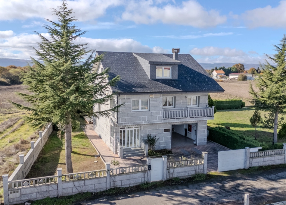 DJI-20251130124515-0206-D-692e166904a9a