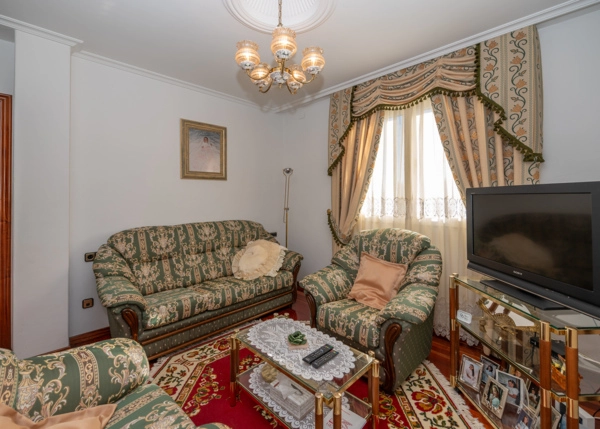 DSC-6600-692cd72e50d83