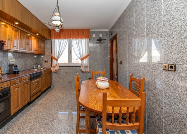 DSC-6643-692cd748ebd19