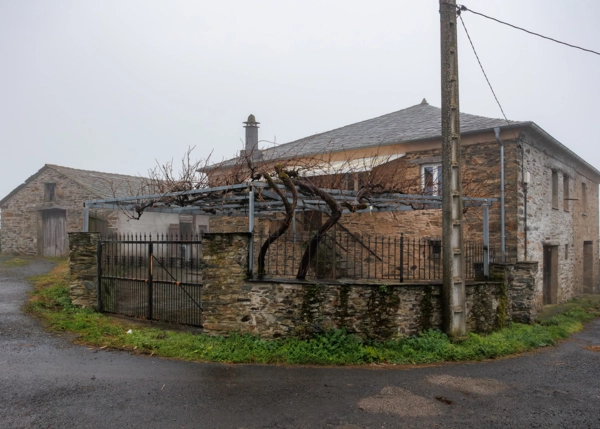 8-2768-695e36230f1f5