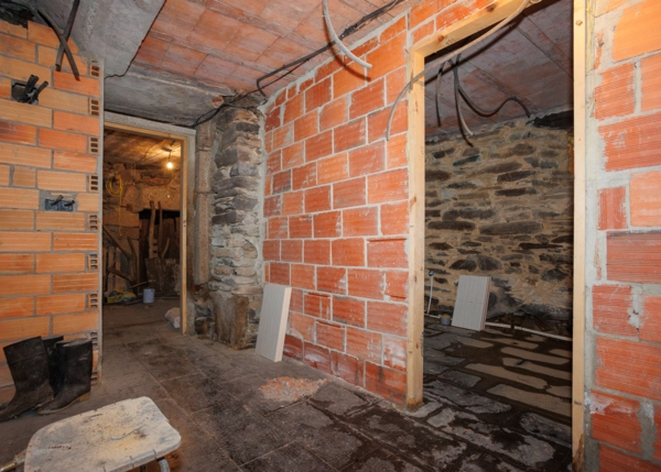 83-2787-699ee554e12c6