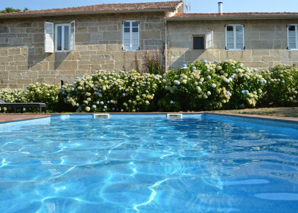 Piscina-1-6a9526a926a47