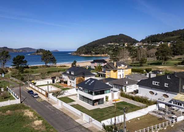 2-2892-69c63a7570d25