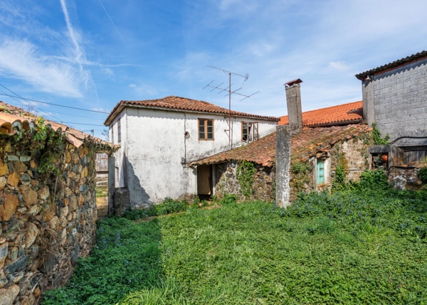 008-2957-69ea3a0bb1f9b