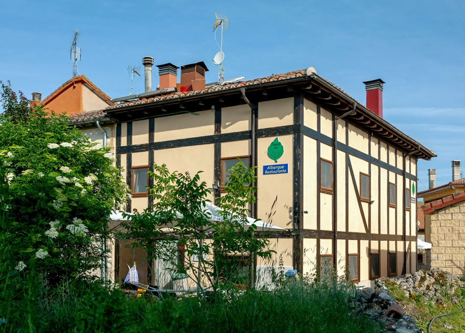 Exterior-sur-oeste-6a3283eb50638