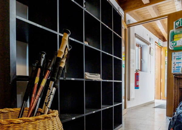 Pasillo-distribuidor-6a328429af891