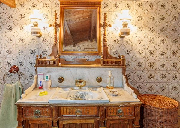 Galicia, Pontevedra, La Estrada, Country House, furniture