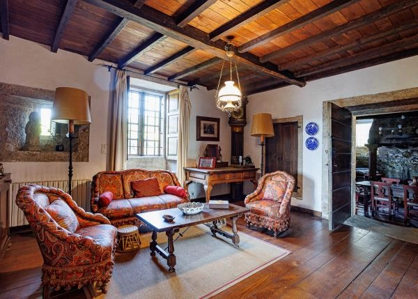 Galicia, Pontevedra, La Estrada, Country House, living room 3