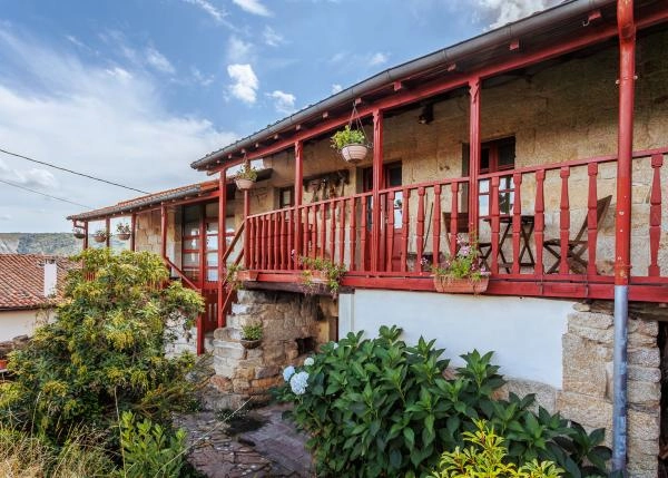 Galicia, Ourense, Ribeira Sacra, rural hotel, balconada 2