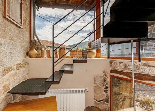 Galicia, Ourense, Ribeira Sacra, hotel rural, escalera